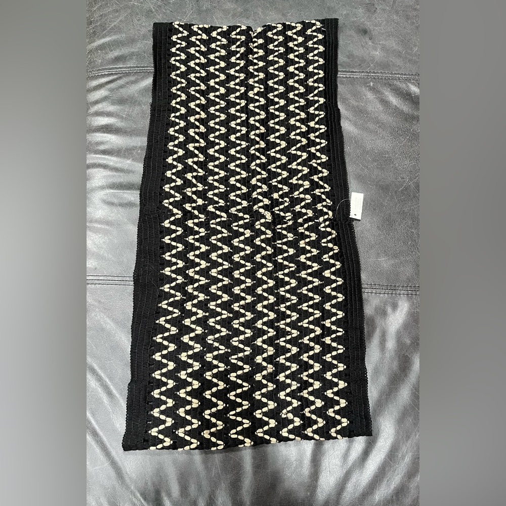 Black and Cream Zigzag Infinity Scarf